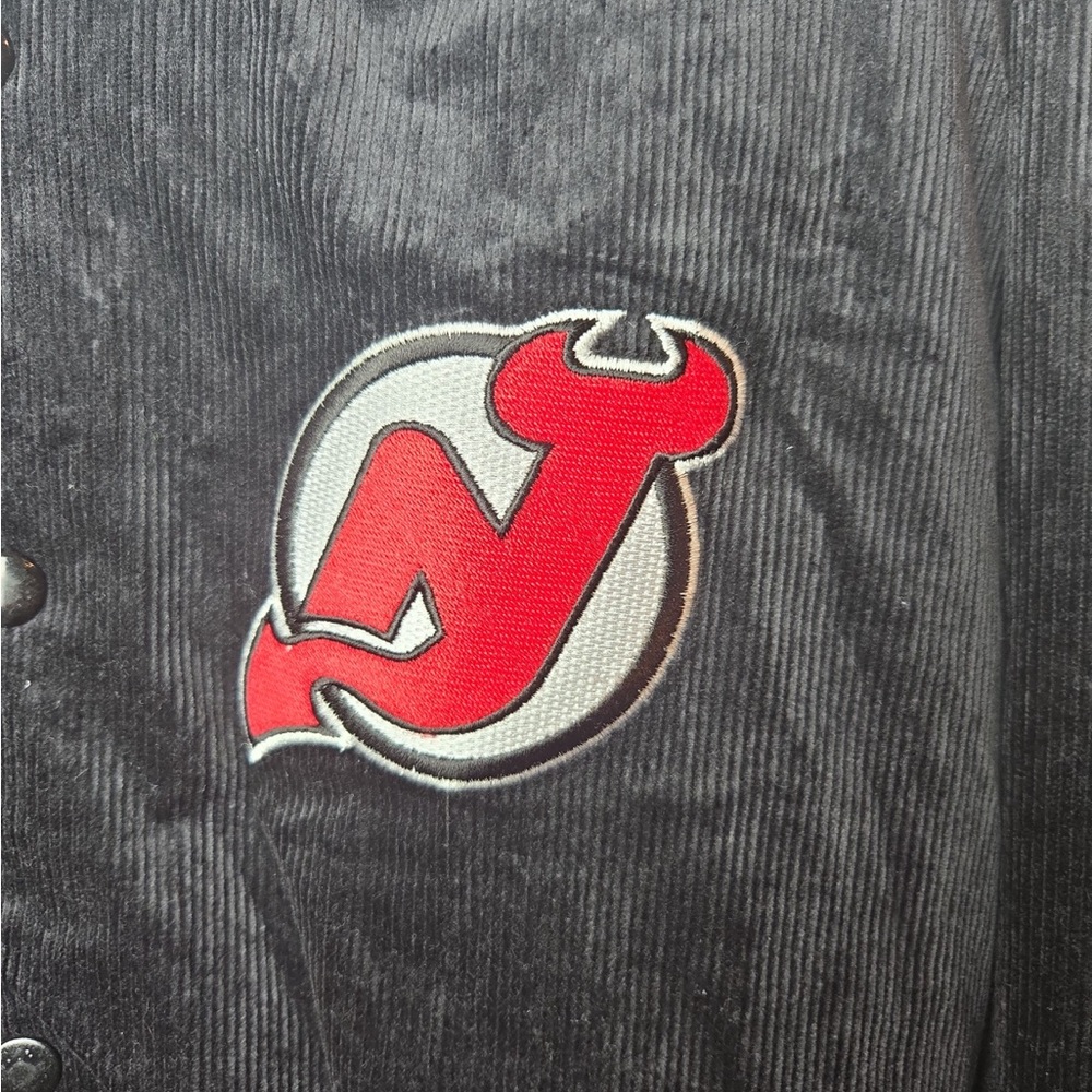 New Jersey Devils Raise Hell Men's Corduroy Jacket Medium - Picture 2 of 6